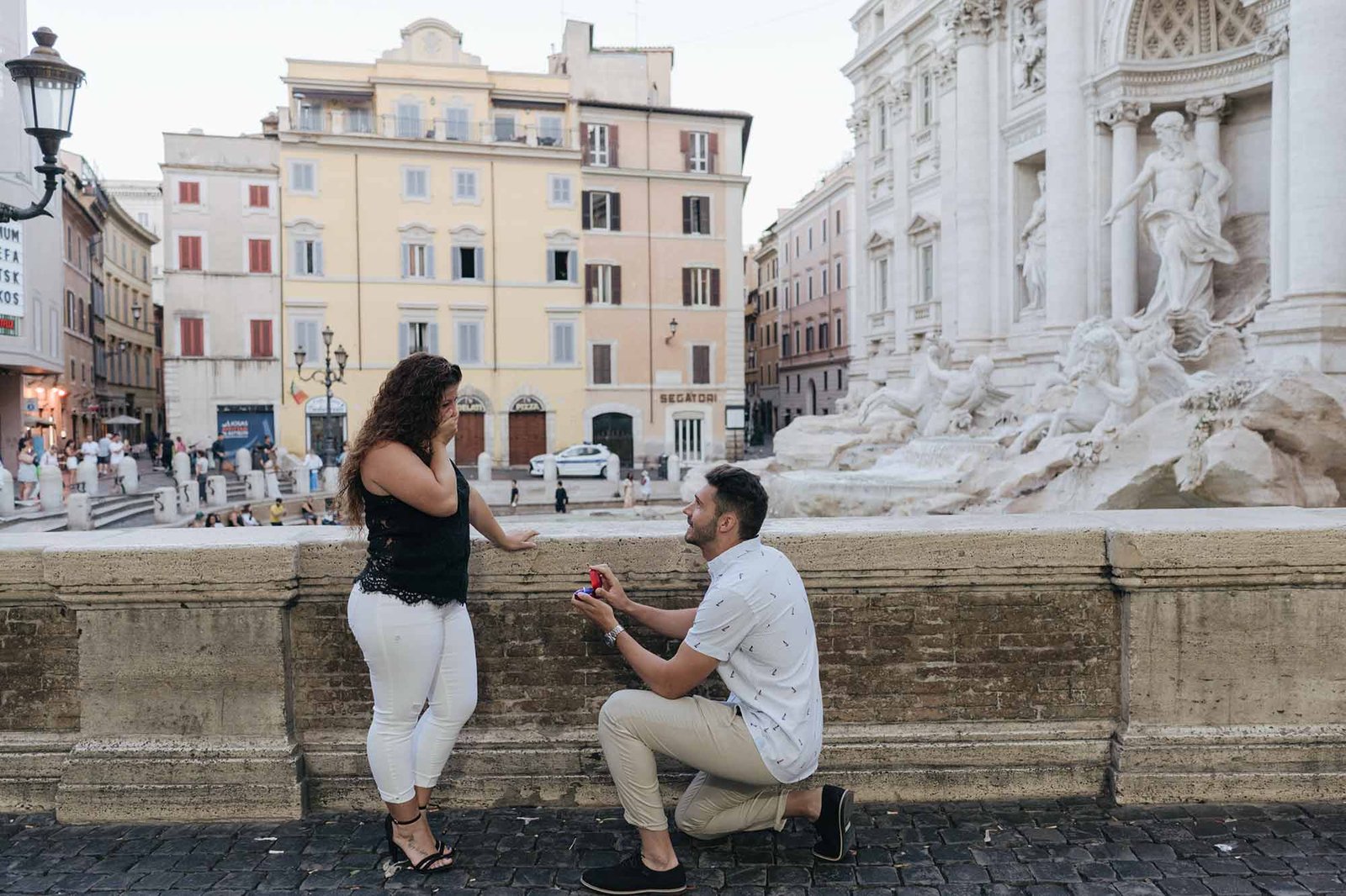 proposal at Trevi fountain