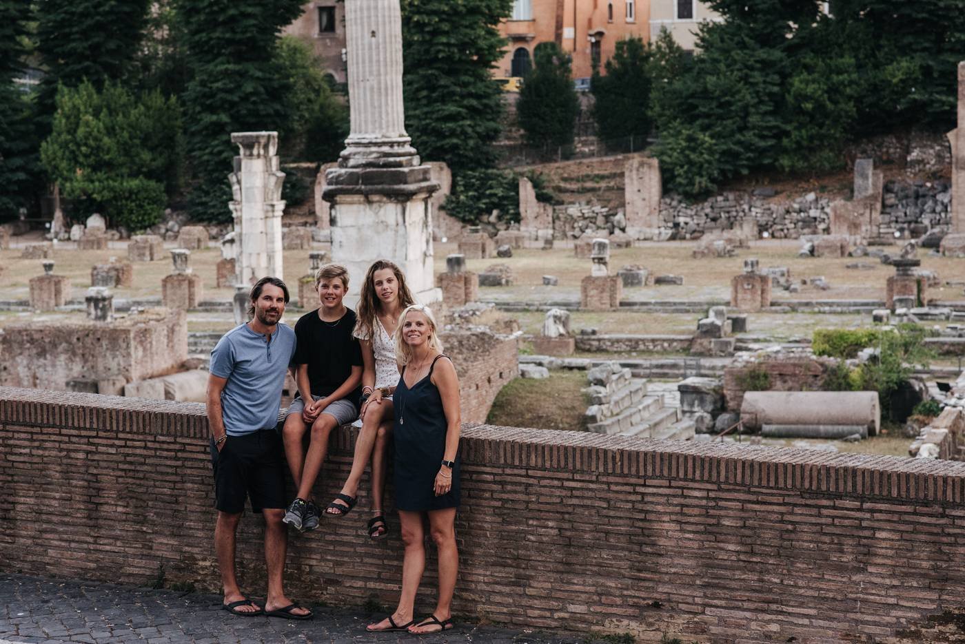 A family above the Imperial Forum